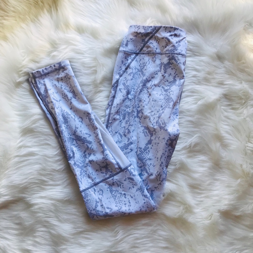 NWOT Apana Snake Print Leggings